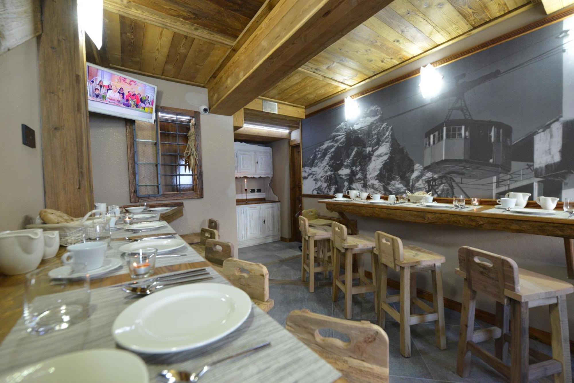 Mollino Rooms Breuil-Cervinia Bagian luar foto
