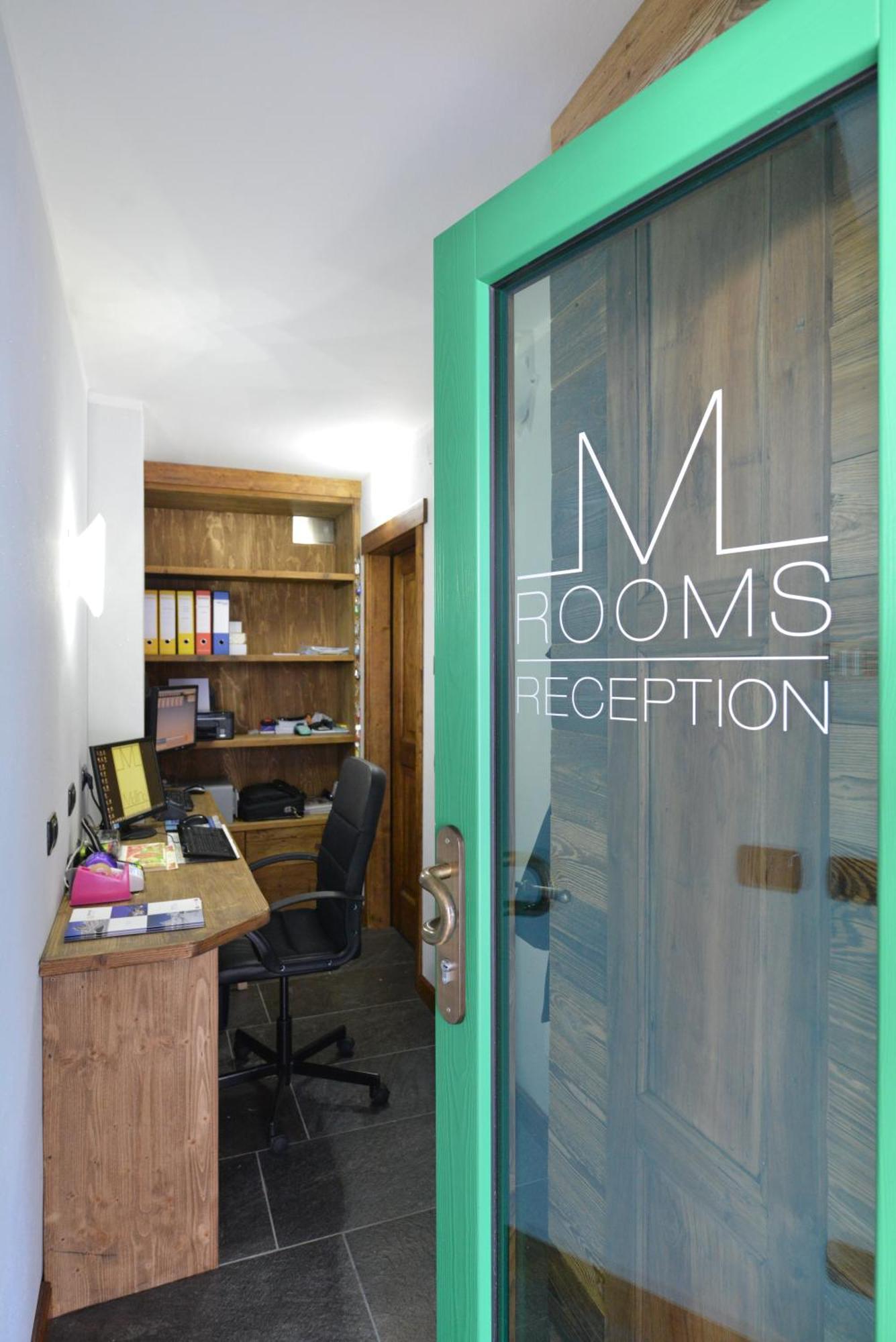 Mollino Rooms Breuil-Cervinia Bagian luar foto