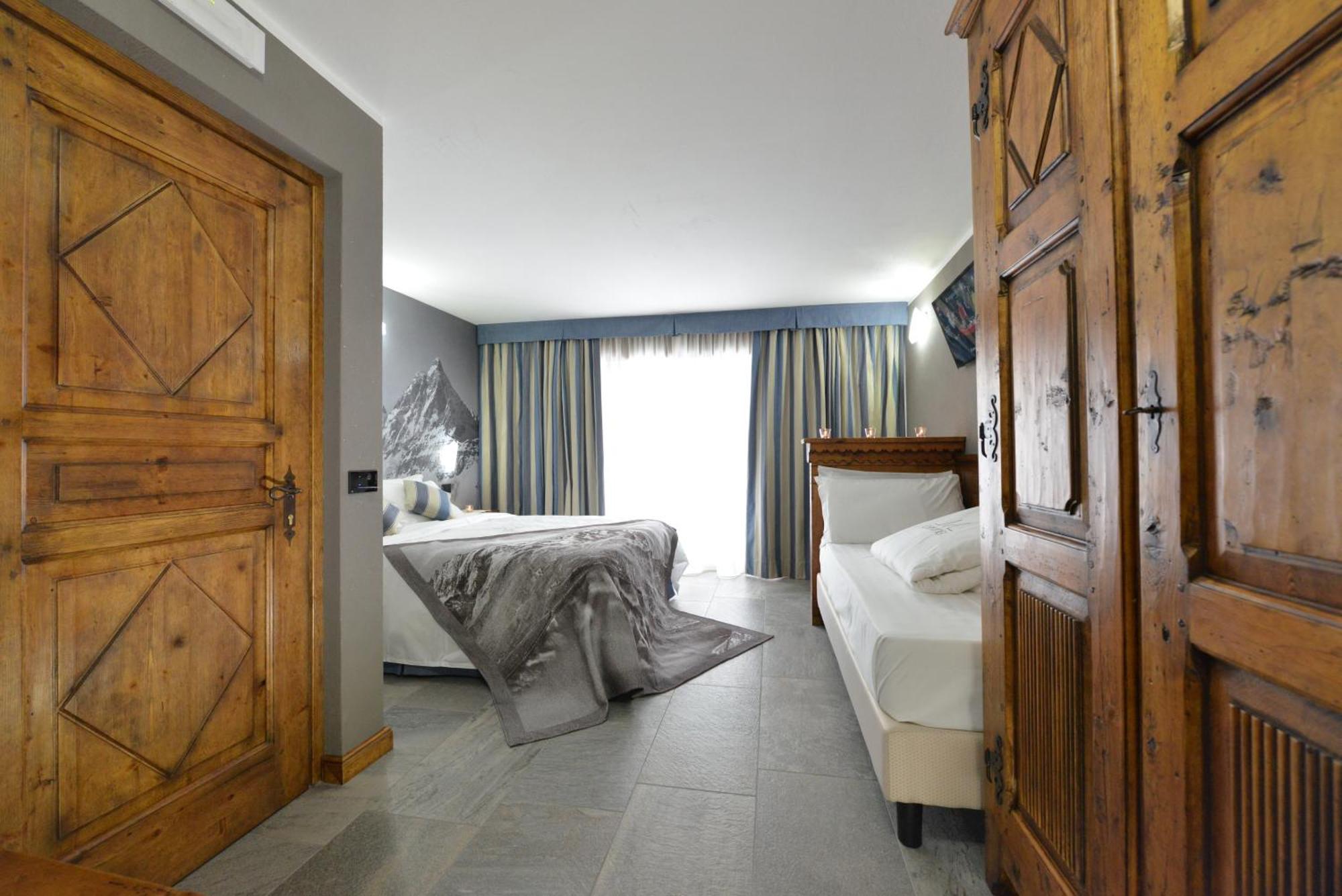 Mollino Rooms Breuil-Cervinia Bagian luar foto